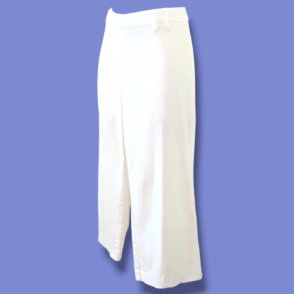 💗 Lightweight & Soft! Strait, Wide Leg Capri Pants in White - Picture 6 of 13